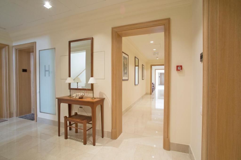 Апартаменты PORTO MONTENEGRO, LUXURY APARTMENT KSENIJA 208 Тиват-33